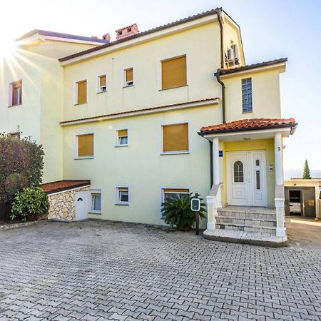 Apartment Sandro Криквеница Екстериор снимка
