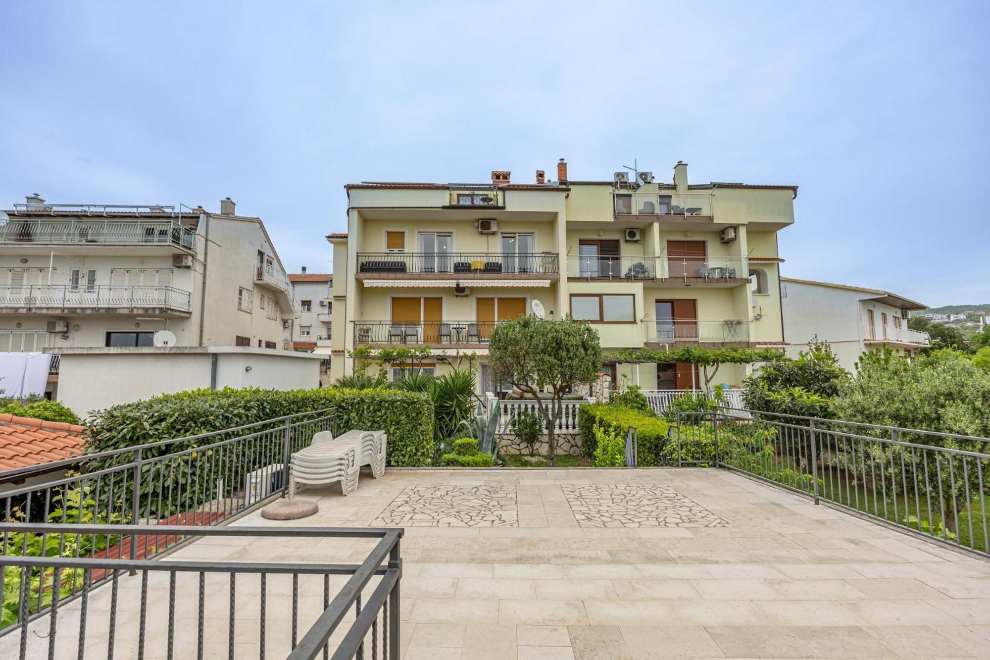 Apartment Sandro Криквеница Екстериор снимка